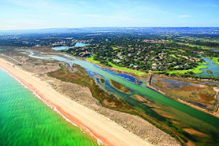 <span class="mw-page-title-main">Quinta do Lago</span> Gated community and Golf resort in Algarve, Portugal