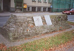 Römische Stadtmauer in Wels.jpg