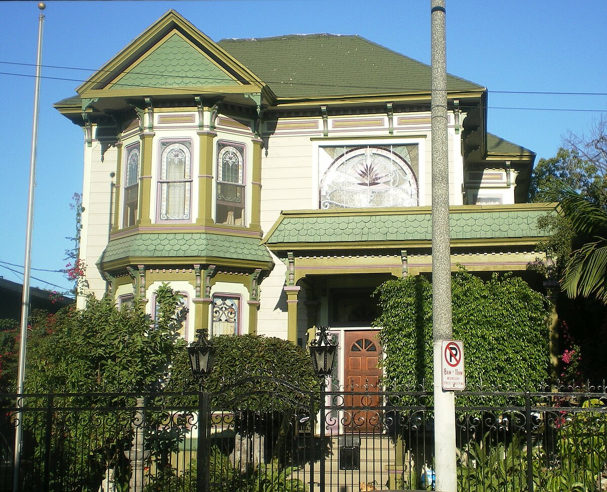 West adams