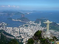 ब्राजील के दूसरे सबसे बड़े शहर रियो डि जेनेरो में स्थापित ईसा मसीह की प्रसिद्ध मूर्ति, क्राईस्ट द रीडिमर
