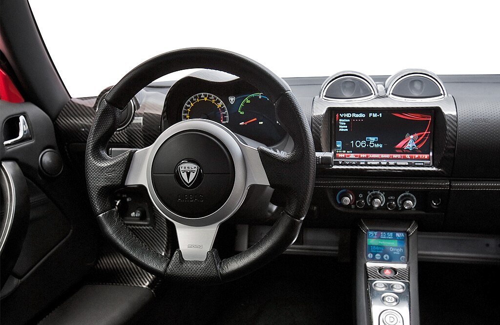 File Roadster Interior Jpg Wikimedia Commons