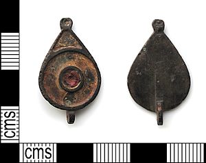 Roman seal box lid (FindID 556693).jpg