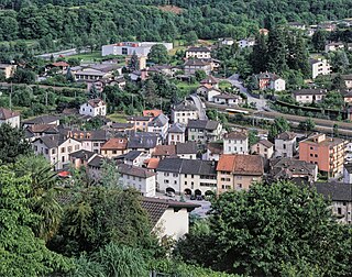 <span class="mw-page-title-main">Roveredo</span> Municipality in Graubünden, Switzerland