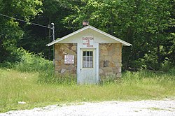 Rowan County voting house 8.jpg