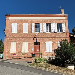 Skyline of Sainte-Livrade