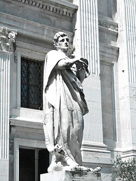 File:Santa Maria Assunta (Duomo d'Urbino)-statua 1.jpg