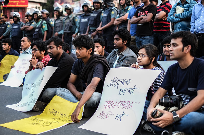 File:Shahbag Projonmo Square Uprising Demanding Capital Punishment of the War Criminals of 1971 in Bangladesh.jpg