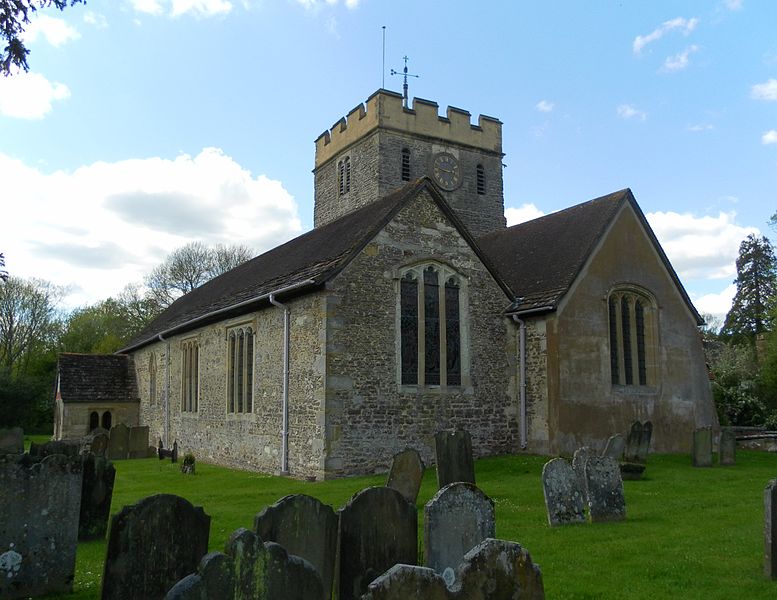 File:St Nicholas' Church, Charlwood (View of SE Side).JPG