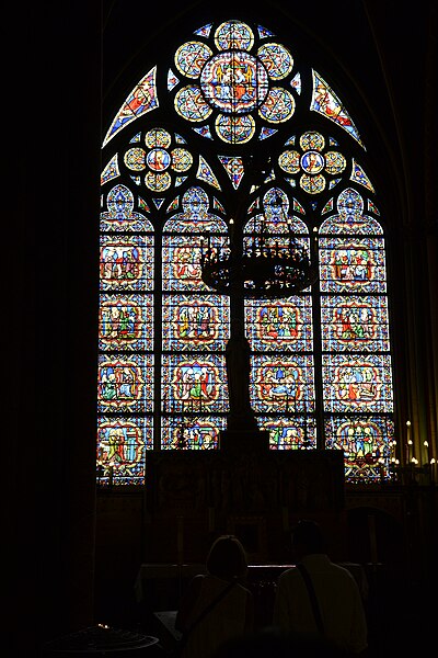 File:Stained glass window at Notre Dame de Paris 02.jpg