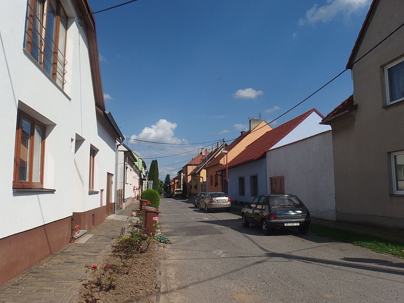 File:Staré Město (UH), Erbenova.jpg