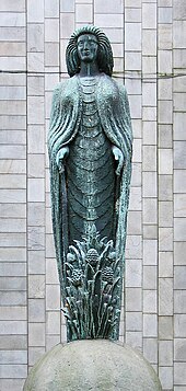 Sculpture of Ceres on Foster Mill in Station Road. StatueFostersMillCambridge.jpg