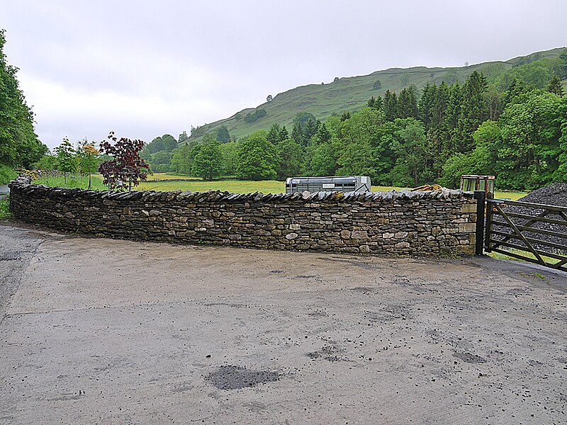 File:Stone wall by field entrance - geograph.org.uk - 3542834.jpg