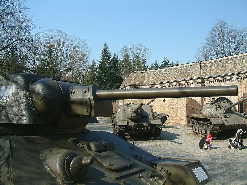 File:T-34-76 RB6.JPG