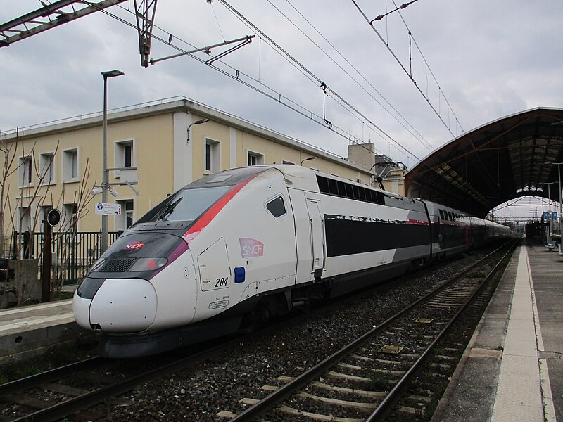 File:TGV Duplex Carmillon 204 23-02-2023 (2).jpg