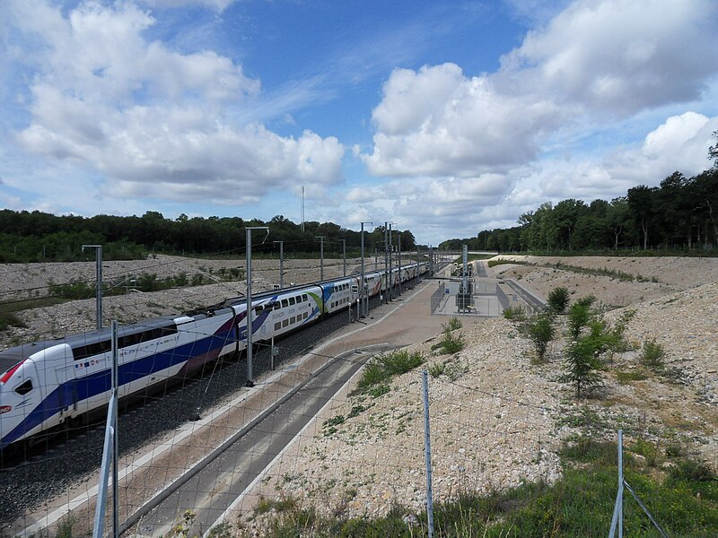 File:TGV Rhin-Rhone rame essai Dasye.jpg