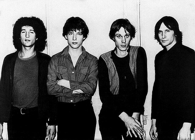 RIP Tom Verlaine : r/vinyl