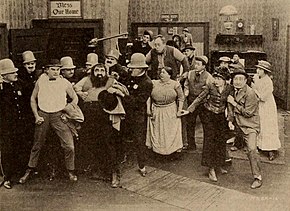 Opis obrazu The Speakeasy (1919) - 1.jpg.