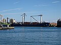 Toronto's harbour, from near the Aquavista construction site, 2016-08-07 (4) - panoramio.jpg