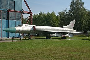Tupolev Tu-128 0 red (10229214405).jpg