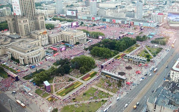 Warsaw fan zone, view during a game, 16 June