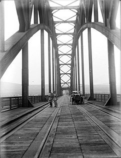 Hindenburgbrücke, 1920er-Jahre