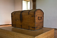 A book chest exhibited at Loevestein, presumed to be that in which Grotius escaped in 1621