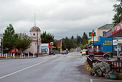 Edward St, die Hauptstraße von Wakefield