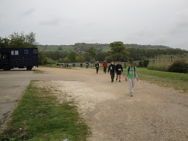 File:Walk the Wight 2010 at Shide 2.jpg