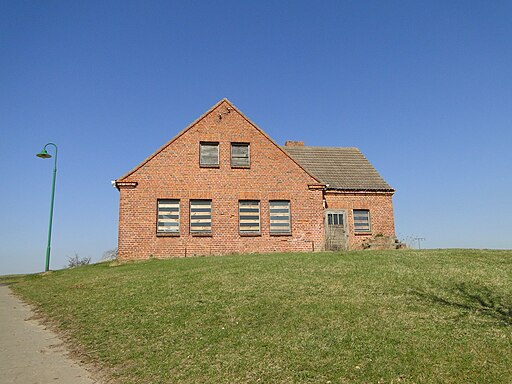 Wendisch Waren Ziegeleiweg 2012-03-23 507