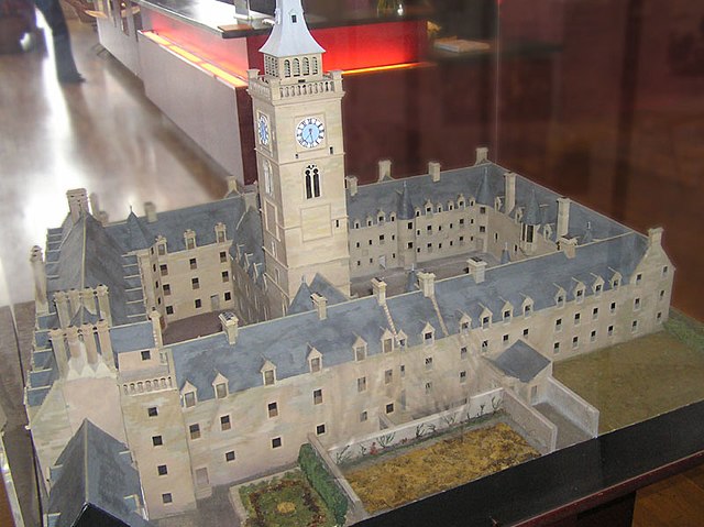 A model of the old High Street Building, in the Hunterian Museum