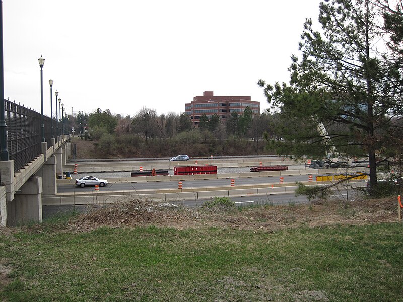 File:Wiehle Ave. and the Dulles Toll Rd. access ramp. Future home of the Wiehle Ave. Metro Station (WMATA). - panoramio - jpcrow98 (4).jpg