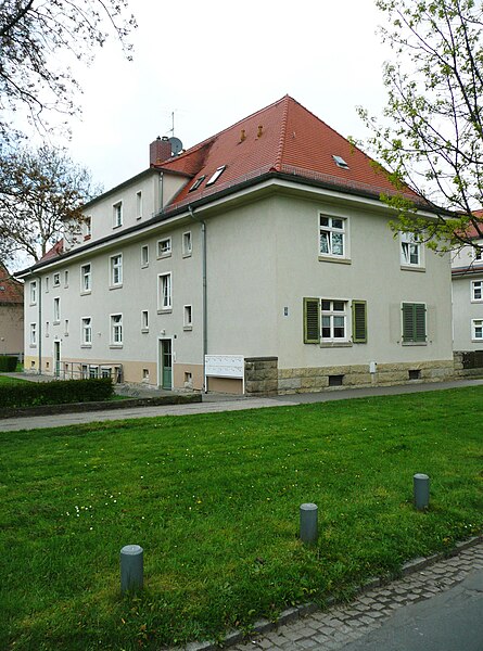 File:Wohnhauszeile Pirna Franz Schubert Straße5-7.JPG