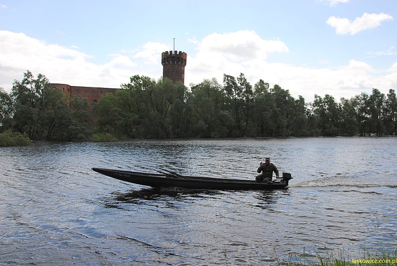 File:Zamek krzyżacki w Świeciu. - panoramio (2).jpg