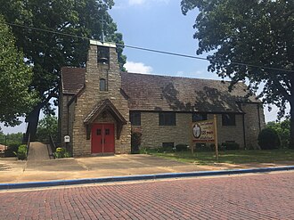 Zion Lutheran Church ZionLutheranChurch-PoplarBluffMO.jpg