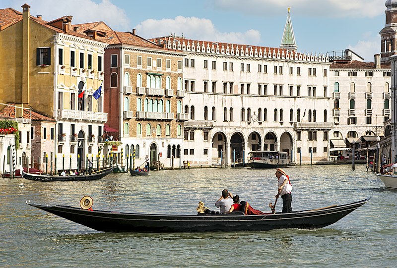 File:(Venise) - Sandolo.jpg