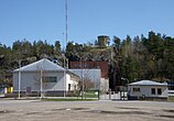 Kontor, generatorhallen och kyltornet (på berget)