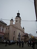 Ужгород Римо-католицький костел-1.JPG