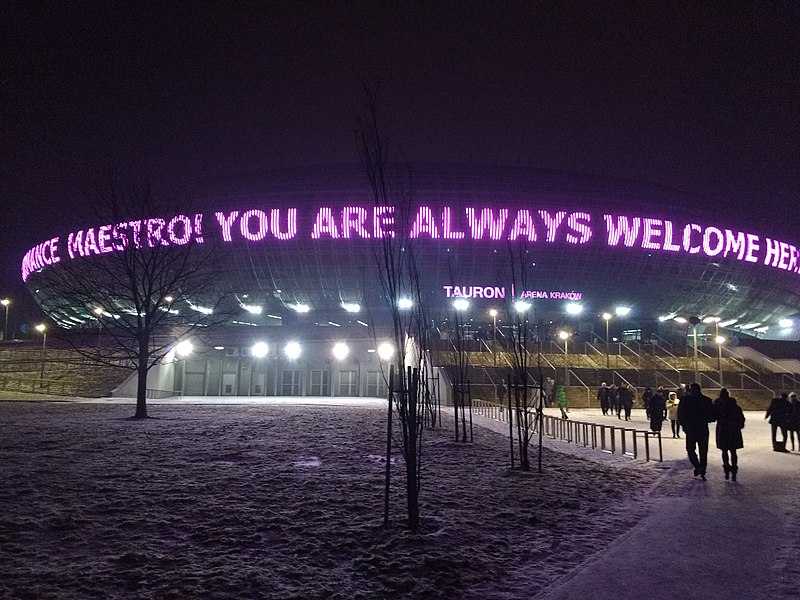 File:002 Ennio Morricone, Tauron Arena, Kraków.jpg