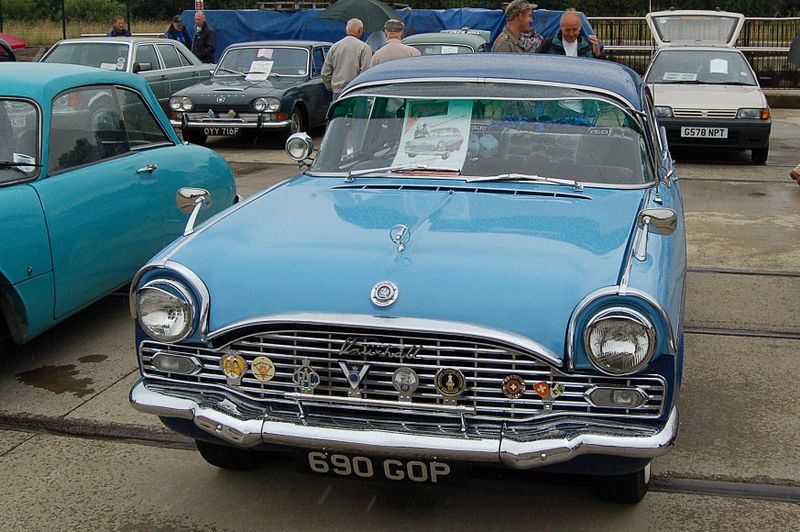 File:1962 Vauxhall PA Cresta.jpg