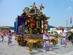 山あげ祭