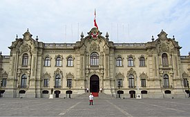 2017 Lima - Palacio de Gobierno del Perú.jpg