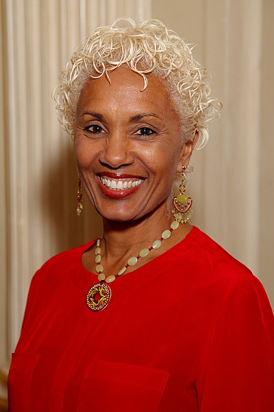 File:21 Leaders 2012 Honoree Deborah Santana.jpg