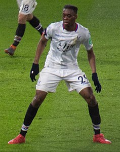 Aaron Wan-Bissaka 2018.jpg