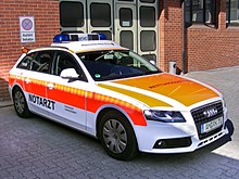 German emergency physician car (Notarzteinsatzfahrzeug). Amberg - Notarzt-PKW (Audi Avant, AM-RK70.jpg