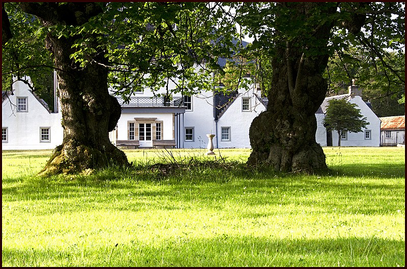 File:Applecross House, Applecross. - panoramio.jpg