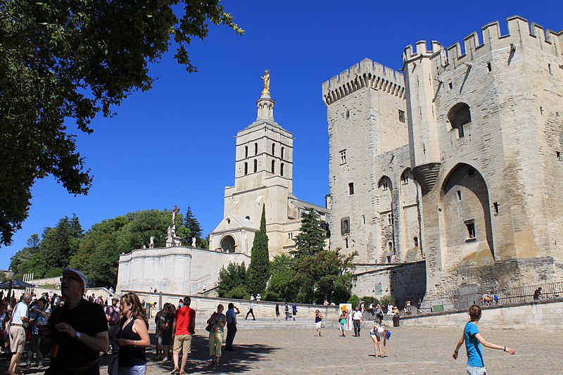 File:Aviñón (Avignon - Francia) - panoramio (2).jpg