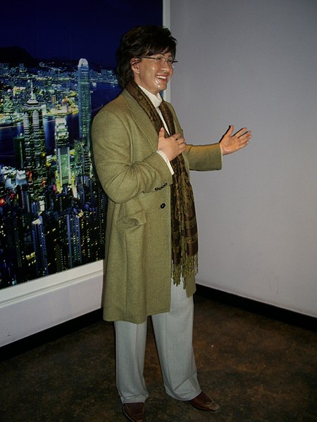 File:Bae Yong-joon at Madame Tussaud's Hong Kong.jpg