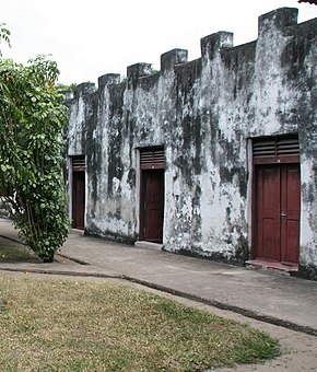 Ruinas de Bagamoyo 2007.jpg