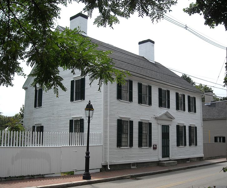 File:Bailey House Strawbery Banke.JPG