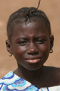 Bambarské děvče z Mopti